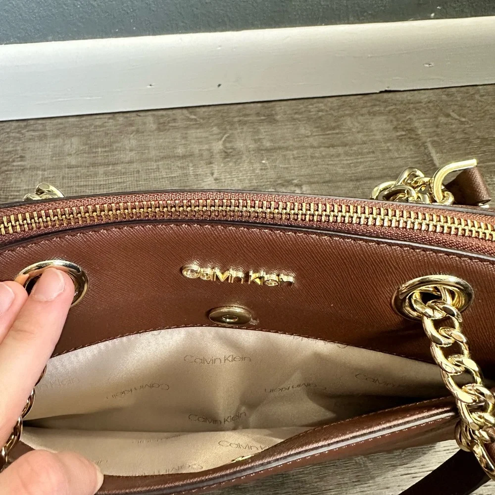 Calvin Klein Handbag - Picture 4 of 10